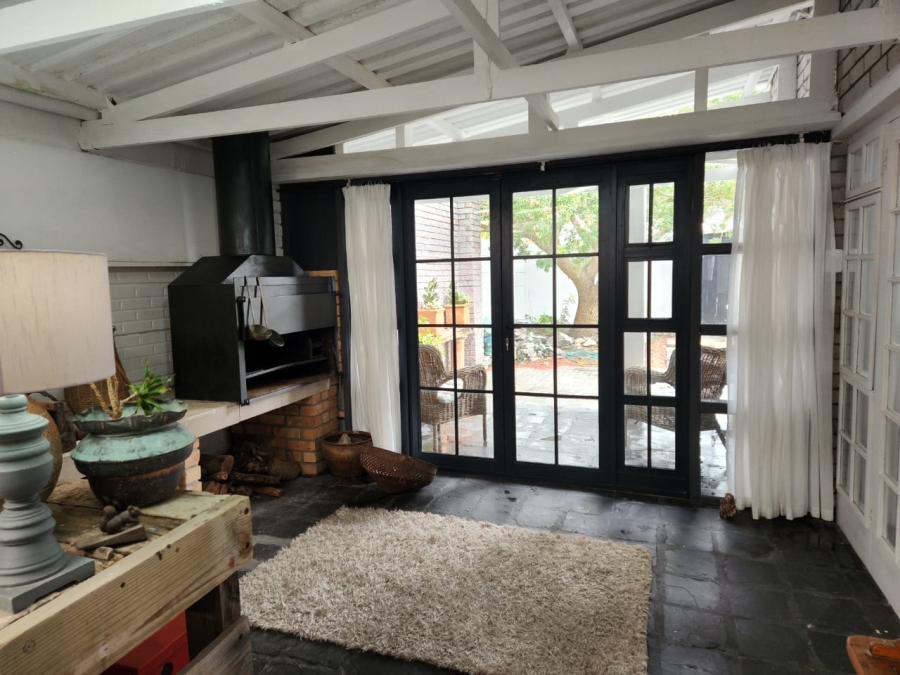4 Bedroom Property for Sale in Kleinmond Western Cape